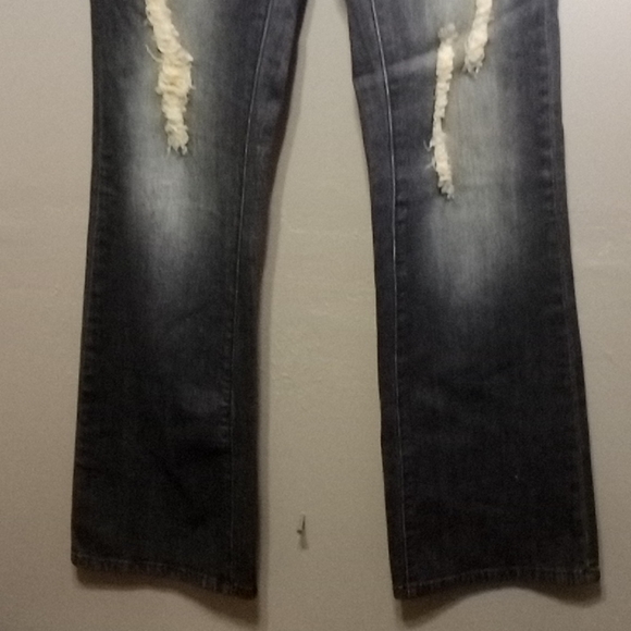 Woman's jeans - Picture 2 of 8